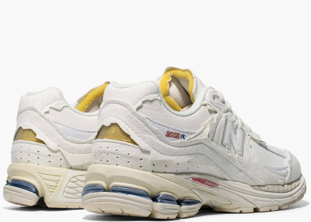 New Balance 2002R Protection Pack Sea Salt