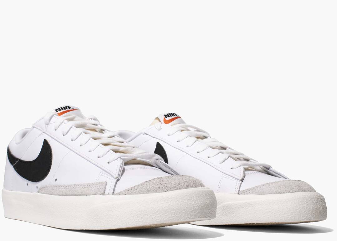 NIKE BLAZER LOW '77 OFF WHITE BLACK