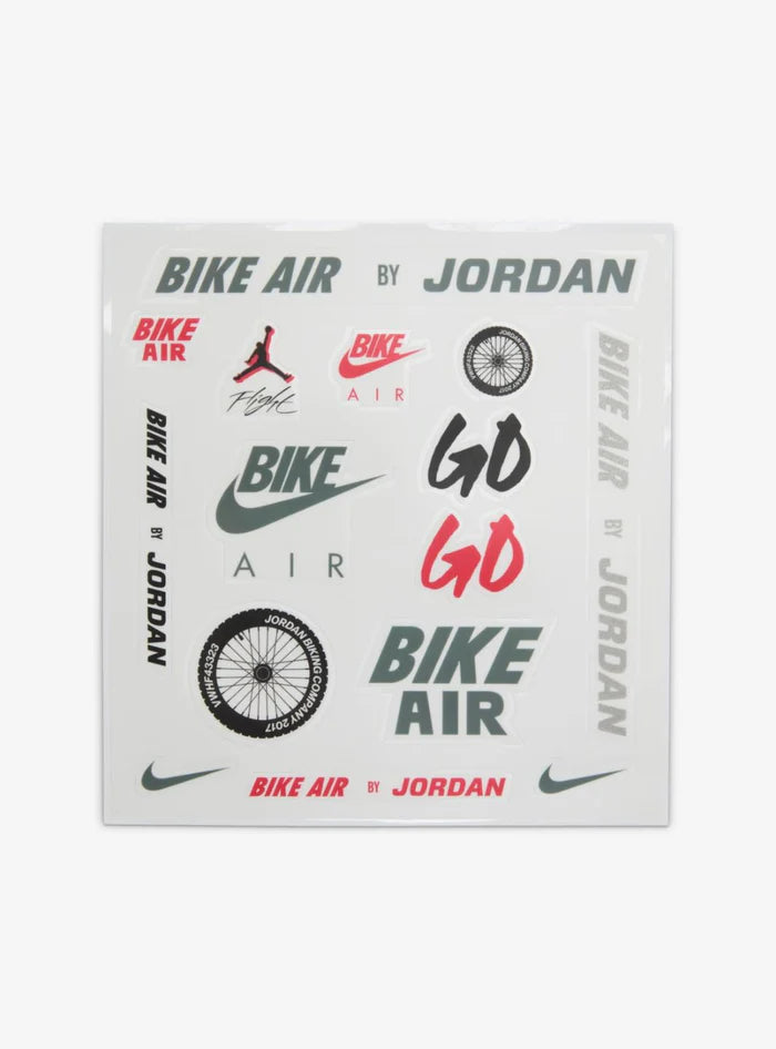 AIR JORDAN 4 RM SP NIGEL SYLVESTER GRANDMA'S DRIVEWAY