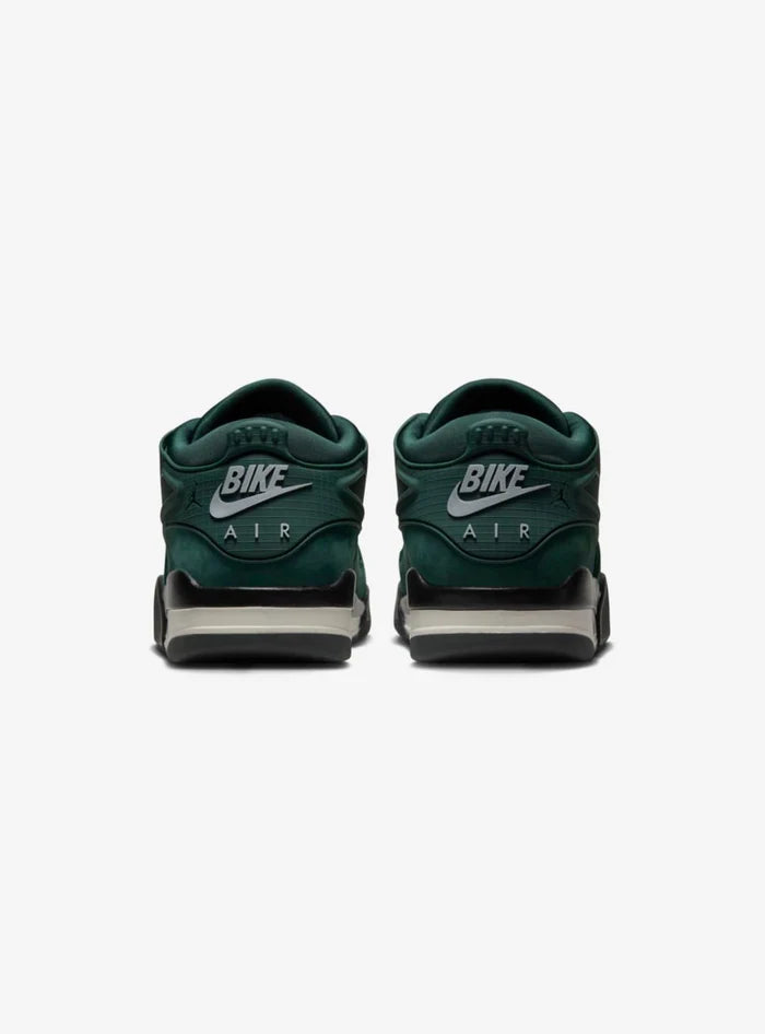 AIR JORDAN 4 RM SP NIGEL SYLVESTER GRANDMA'S DRIVEWAY