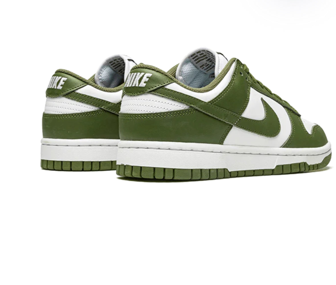 NIKE DUNK OLIVE