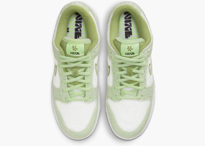 NIKE DUNK LOW SE FLEECE PACK (W)