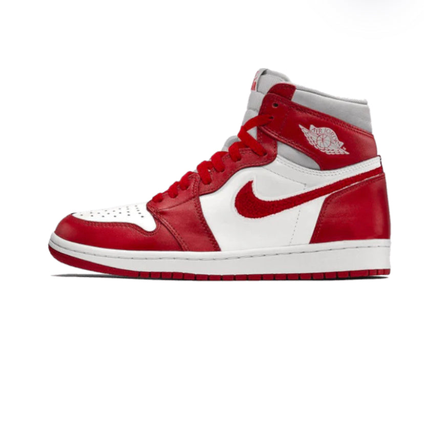 AIR JORDAN 1 RETRO HIGH OG VARSITY RED (W)